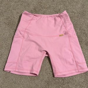 SPIN SHORT - PRISM PINK - Size Small - Gently Used